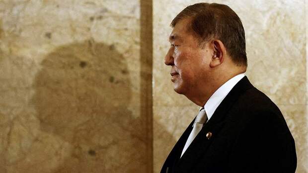 Премьер Японии Исиба подтвердил намерение уйти с поста председателя ЛДП