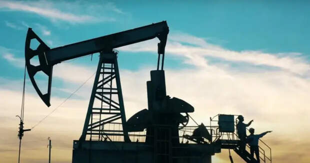 Bloomberg: ослабевший спрос Китая на нефть снижает её стоимость на мировом рынке