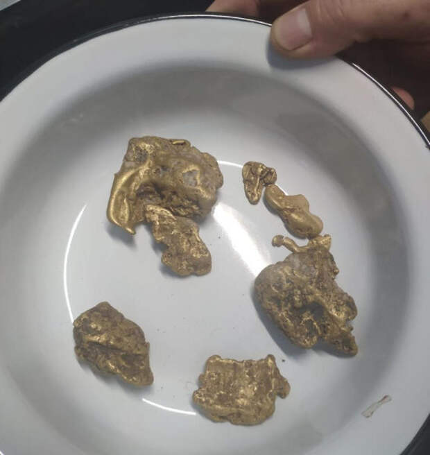 Способы добычи золота в красноярском крае. Старательская артель золотые прииски. Месторождение золота в красноярске. Золотые прииски в красноярском крае. Месторождение золота в красноярске.