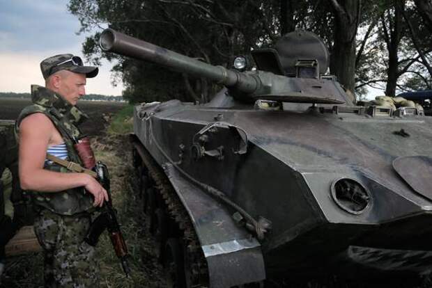 За минувшие сутки ополченцы подбили под Славянском чеверть всей украинской бронетехники. 292969.jpeg