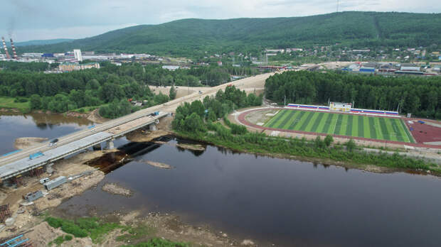 Стоимость возведения моста через Лену в Якутске снизилась почти на 50 млрд руб