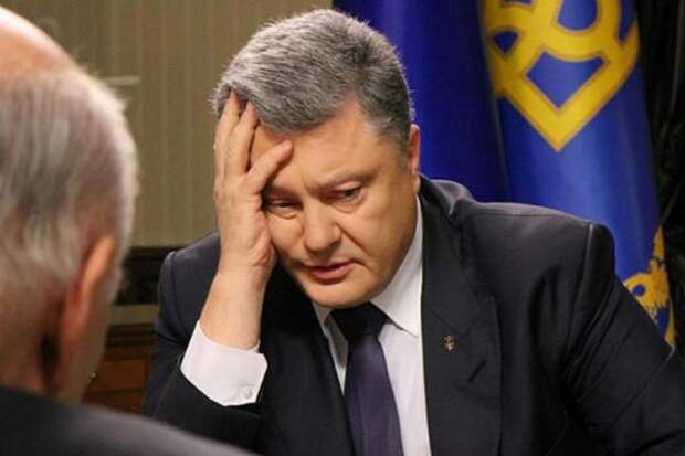 «Неизбежная смута»: на Украине предсказали мрачное будущее для Порошенко к осени