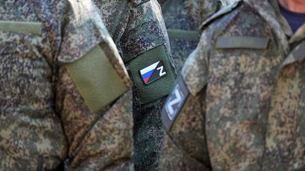 Путин утвердил временный порядок выдачи гражданства РФ иностранным военным