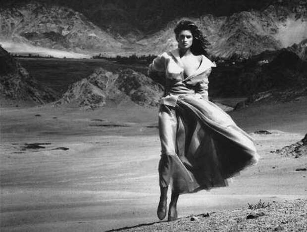 Синди Кроуфорд 50 лет: лучшие фотографии супермодели