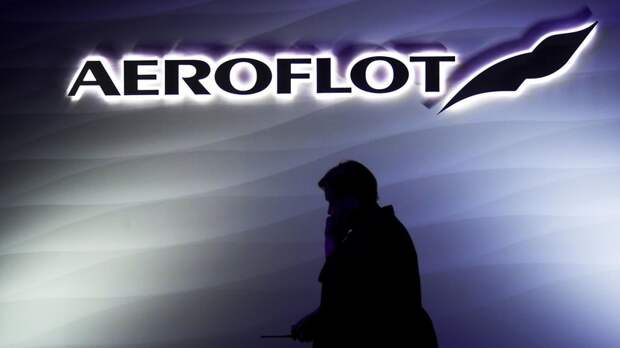 Службы «Аэрофлота» переведены на усиленный режим работы из-за снегопада в Москве