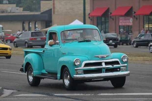 Ежегодный Woodward Dream Cruise (31 фото)