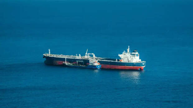 Поделили врагов: США ограничили нефть Ирана, а ЕС запретил теневой флот РФ