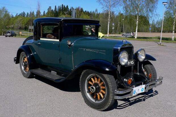 Подборка фото ретро автомобилей (39 фото)