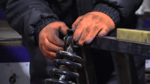 Ремонтно-восстановительные подразделения группировки войск «Днепр» обеспечивают высокий уровень боеготовности техники