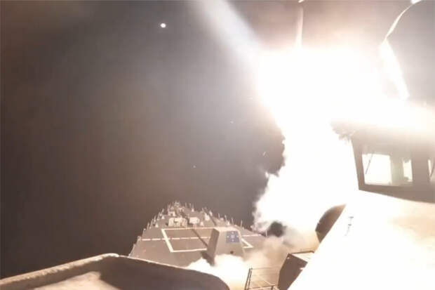 Атаковавший Иран эсминец получил «Одина» для ослепления