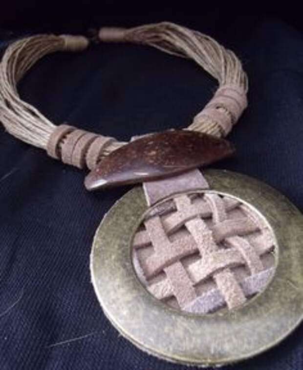 a22bc6834057aaee67a778ab5c90b402--tribal-jewelry-leather-jewelry (236x288, 45Kb)