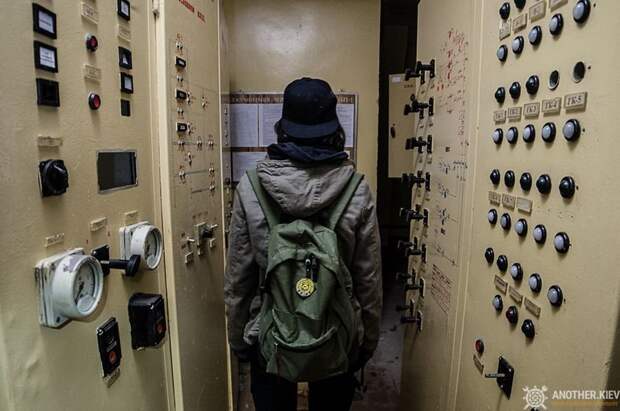 Украина создает сеть секретных подземных заводов для перезапуска своей оружейной промышленности, — El Mundo