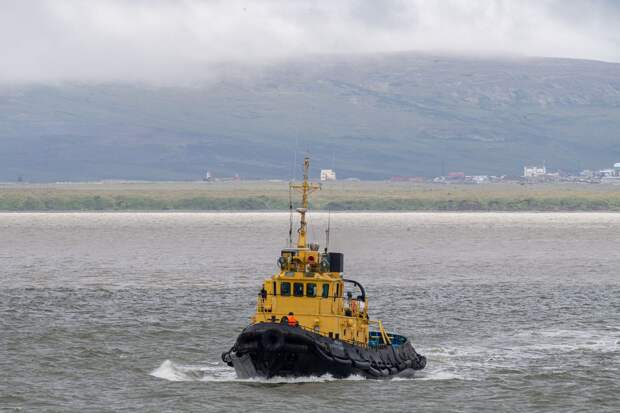 ТОФ: моряки российского буксира «Алатау» спасли филиппинца в Южно-Китайском море