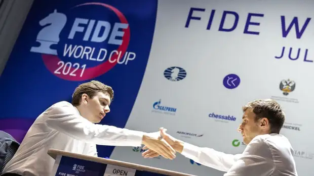 Стал известен срок рассмотрения апелляции на отстранение Карякина