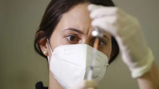 Врач Петряйкина прокомментировала планируемую регистрацию вакцины от COVID-19 для детей