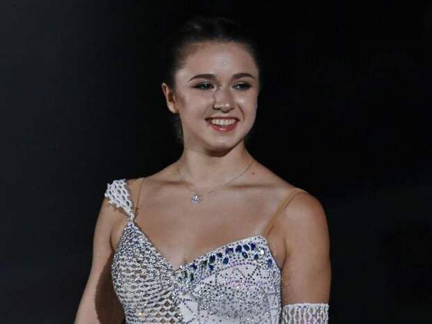 Валиева и Петросян сразились на Кубке Первого канала по фигурному катанию