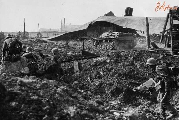 Сталинградский замок: как защищали «Дом комиссаров» Великая Отечественная война, заградотряд, сталинград