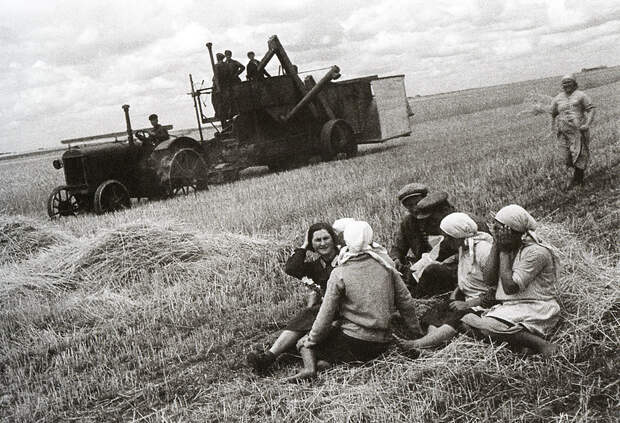 sovietwoman05 sovietwoman05 Советская женщина в фотографиях