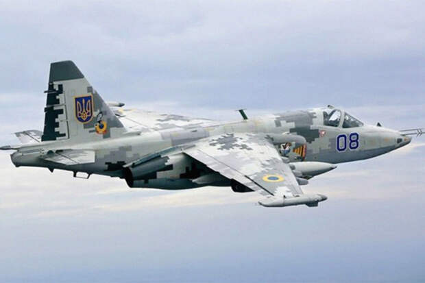 МО РФ: Су-25 ВСУ на аэродроме в Днепропетровской области был уничтожен "Ланцетом"