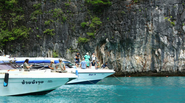 Россиянка погибла в аварии с катером на Пхукете