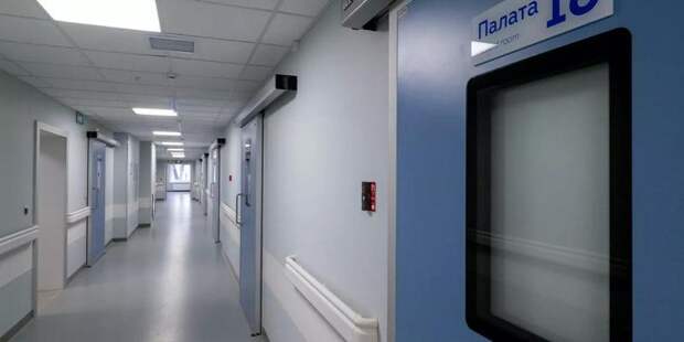 Специалисты ждут небольшого подъема заболеваемости COVID-19 из-за отпусков