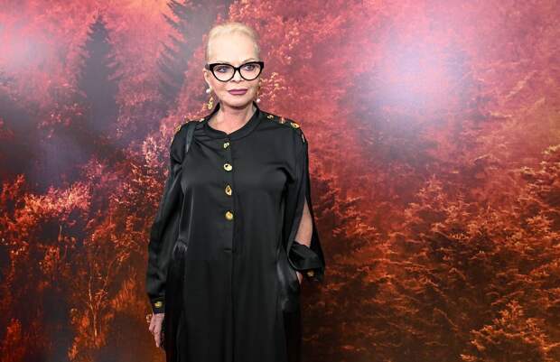 Играющая адвоката в спектакле Долина рассказала о сделке с совестью