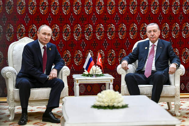 Эрдоган заявил Путину, что Турция не поддерживает атаки на Иран