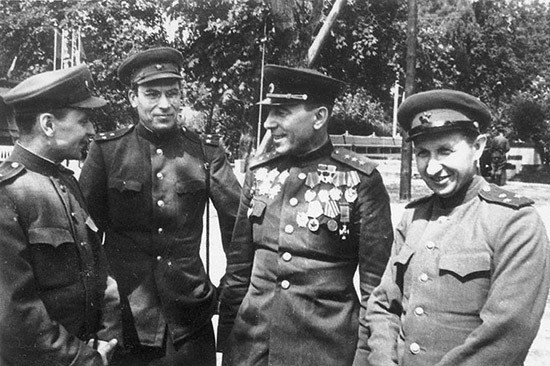 За что Сталин ящик орденов генералу Катукову подарил
