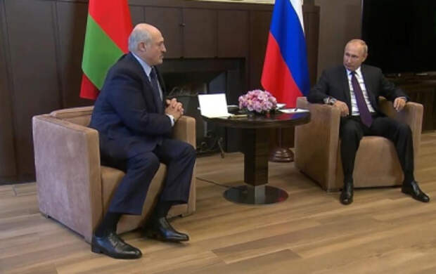 Путин и Лукашенко договорились о крупном кредите для Белоруссии