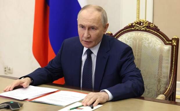 Путин обсудил с Совбезом меры по развитию ИИ в интересах безопасности и обороны