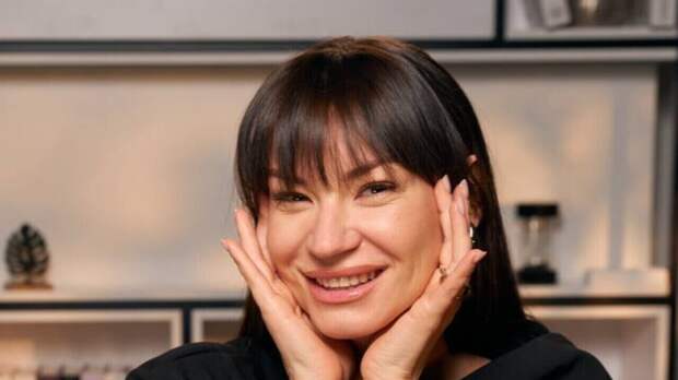 «Невероятные щеки»: Ида Галич сравнила маленькую себя с дочкой Лией