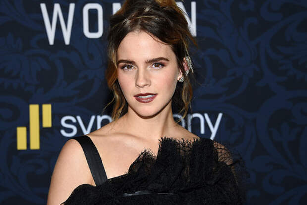 Актрису Эмму Уотсон заметили за поцелуем с новым возлюбленным Байльересом