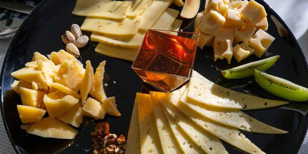 Почти половина оливкового масла и сыра для пиццы на полках оказались фальсификатом — шокирующие данные Роскачества за 2025 год