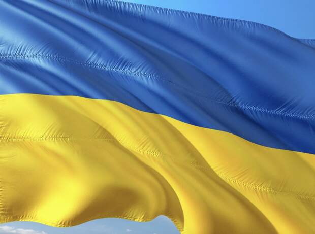 Слабость действующей власти: украинские СМИ о мере пресечения Порошенко