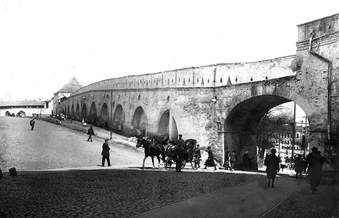 Великая Китайская стена в центре Москвы