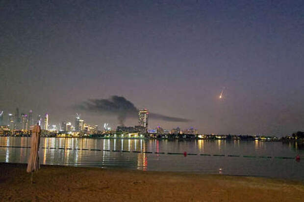 МО: системы ПВО сбили почти 140 ракет и более 200 дронов, запущенных Ираном