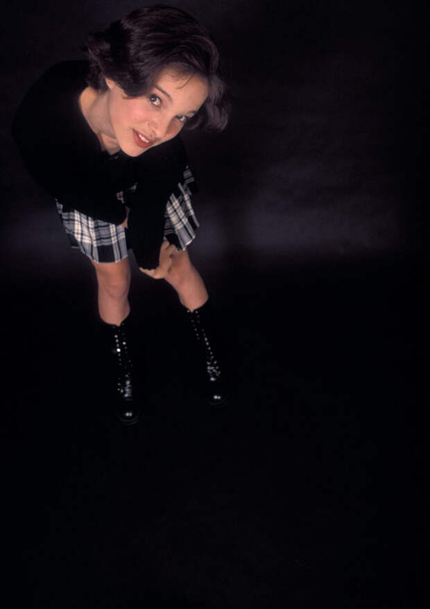 Натали Портман (Natalie Portman) в фотосессии Кена Вайнгарта (Ken Weingart) (1994), фото 14