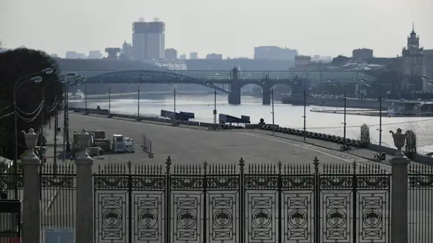 В московских парках нанесли разметку для социальной дистанции