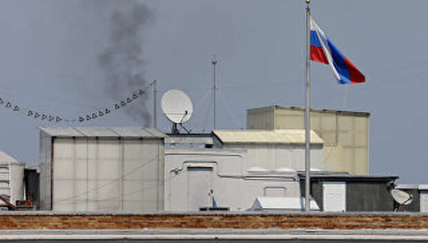 Дым над крышей Генерального консульства России в Сан-Франциско