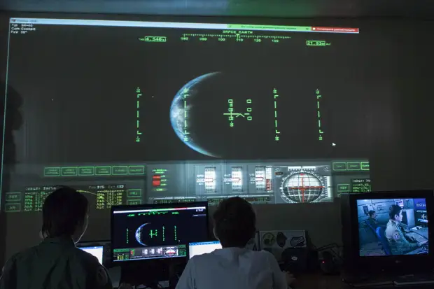 Зачетный полет на Луну