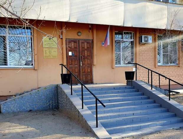 Астраханка пыталась  в детской коляске пронести товар  мимо кассы магазина