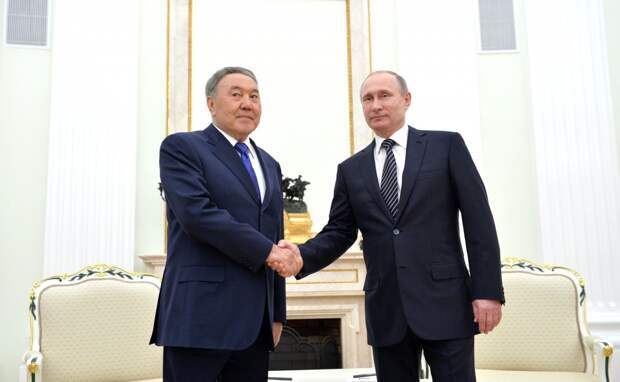 С Президентом Казахстана Нурсултаном Назарбаевым.