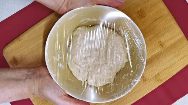 Готовлю лепешки с сыром по рецепту Хачапури. Показываю способ без вымешивания теста руками (можно делать с разными начинками)