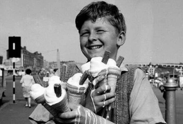 Позитивные фотографии из советского прошлого (25 фото) Позитивные фотографии из советского прошлого (25 фото)