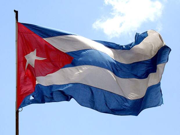 «Известия»: Карты «Мир» могут заработать на Кубе к концу 2022 года