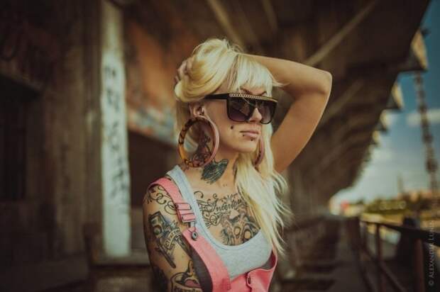 Люди, которые намеренно себя уродуют (26 фото)