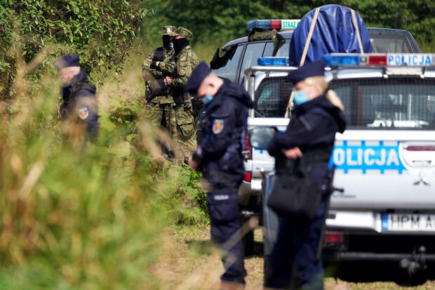 RMF 24: в польском лесу упали два воздушных шара с контрабандой