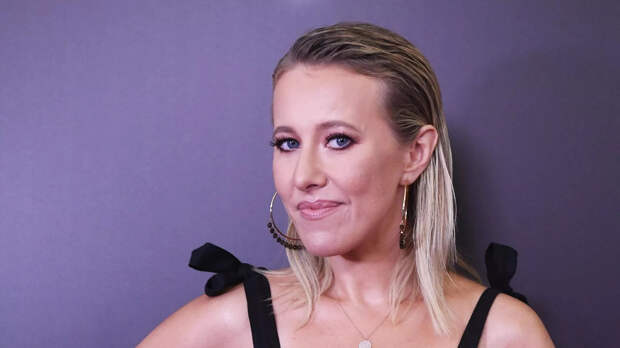 Стала известна стоимость новогодней елки Собчак