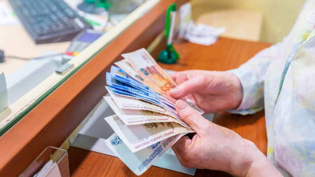 Ряд выплат для россиян вырастут с 1 июня, рассказали в Госдуме