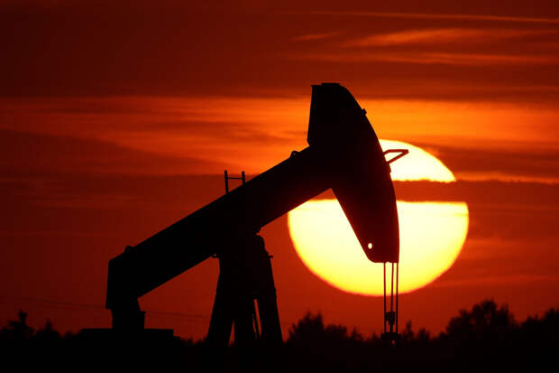 Нефть упала до самого низкого уровня за 2024 год